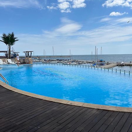 Privat Apartament Marina City Balcsik Kültér fotó