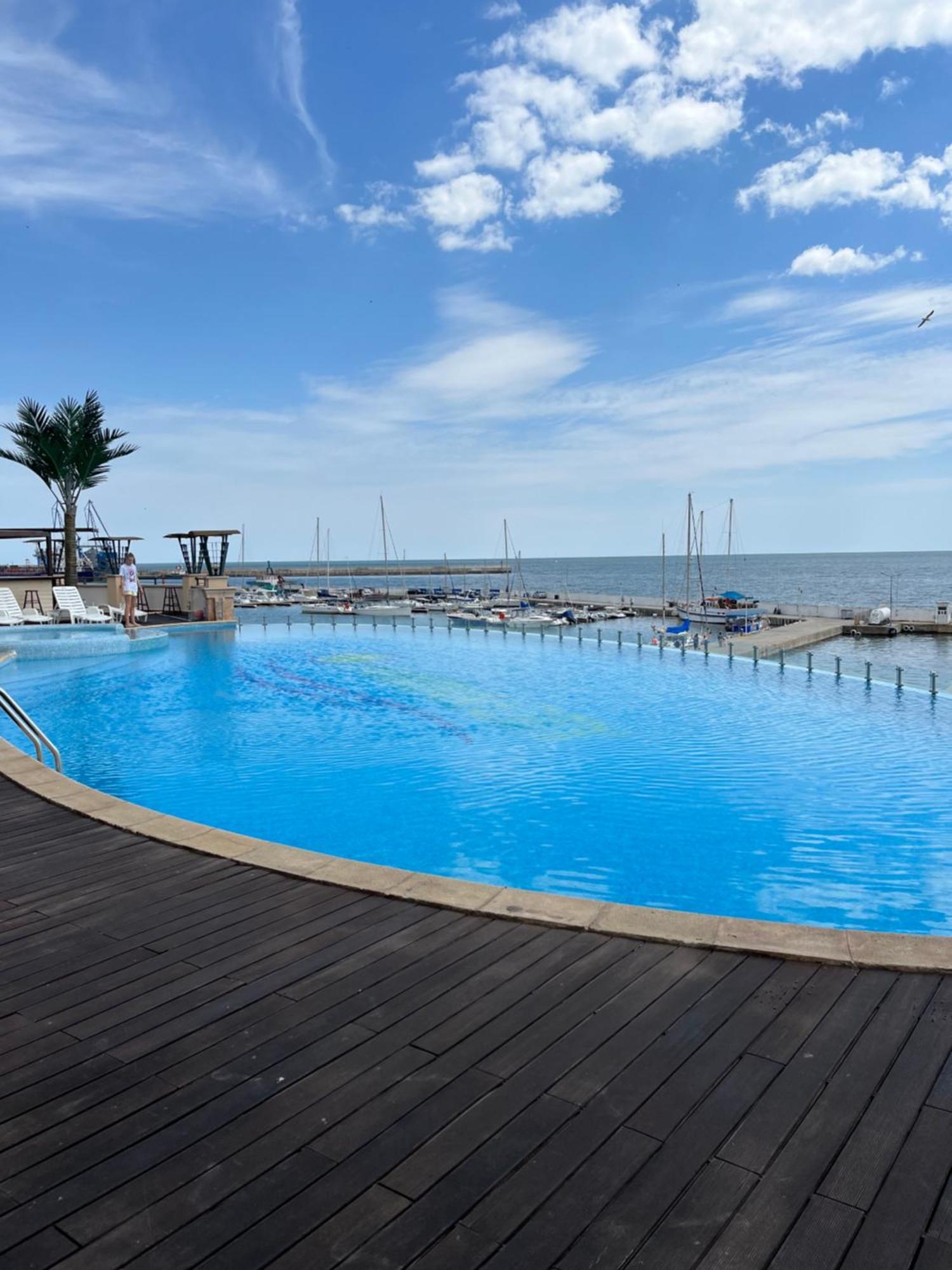 Privat Apartament Marina City Balcsik Kültér fotó